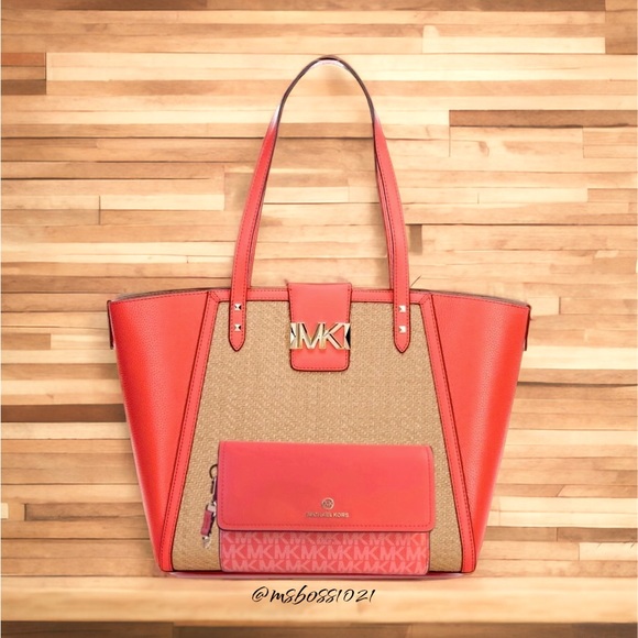 Michael Kors Karlie Large Tote in Natural/Dhalia + Wallet in Dhalia NWT